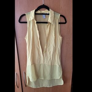 H&M low front button shirt blouse